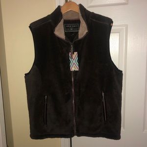 NWT Men’s True Grit Vest